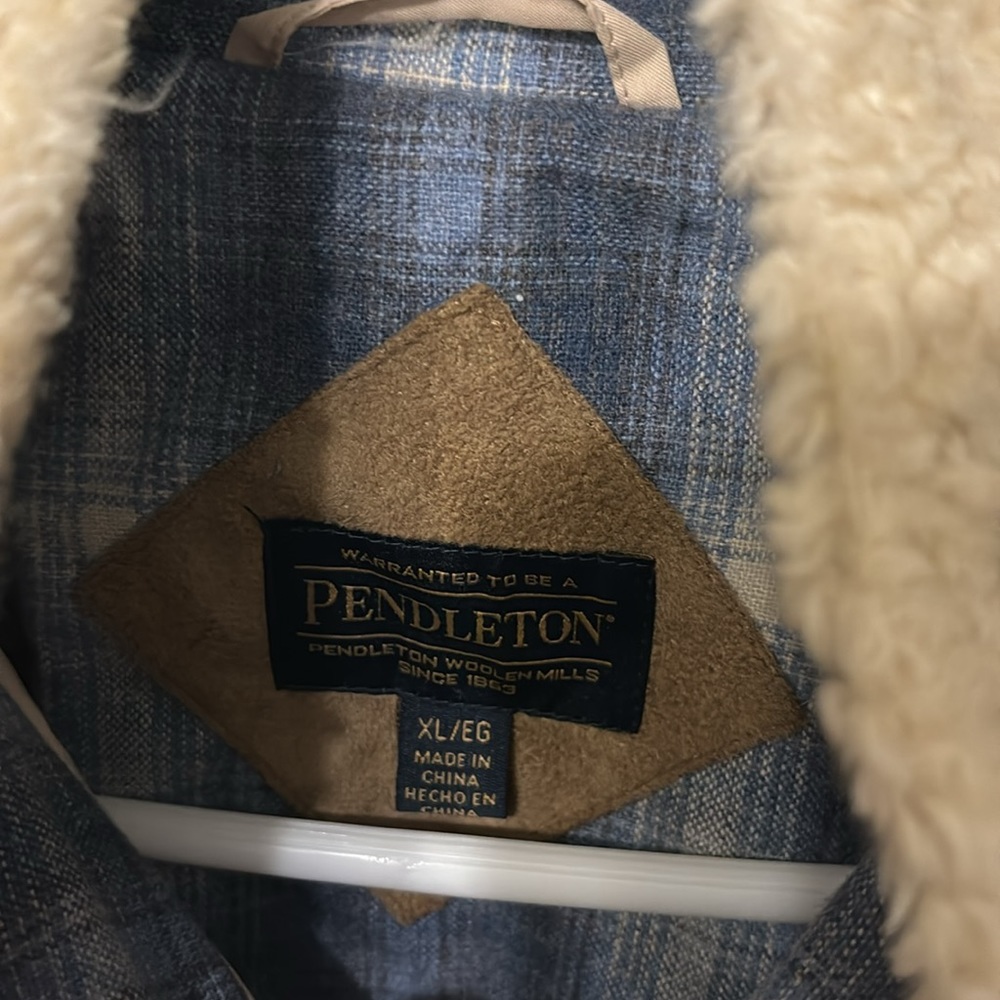 Pendleton Jacket - Picture 3 of 12